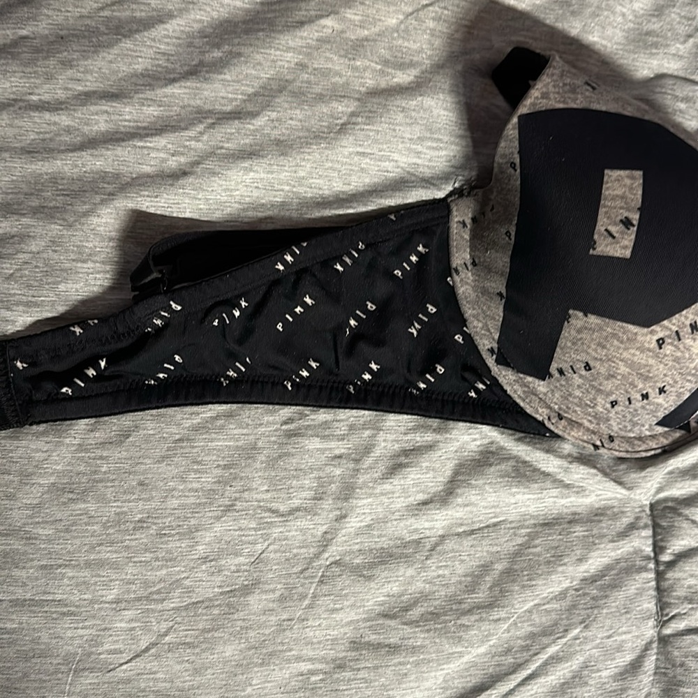 PINK bra - Picture 2 of 2
